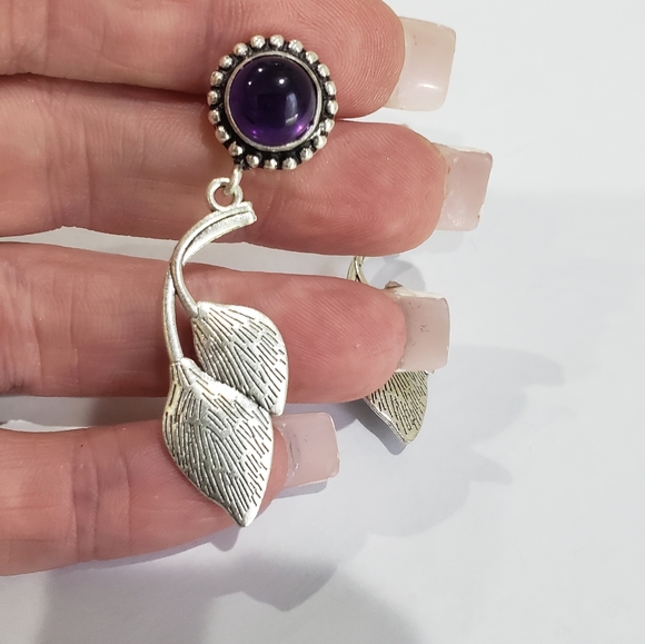 Elegant Silver and Purple Leaf Drop Earrings - Picture 9 of 10